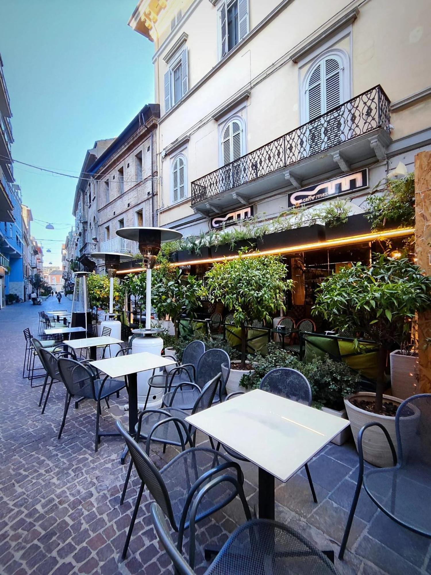 Loft Manhattan-Antica Vetreria San Benedetto del Tronto Exterior foto